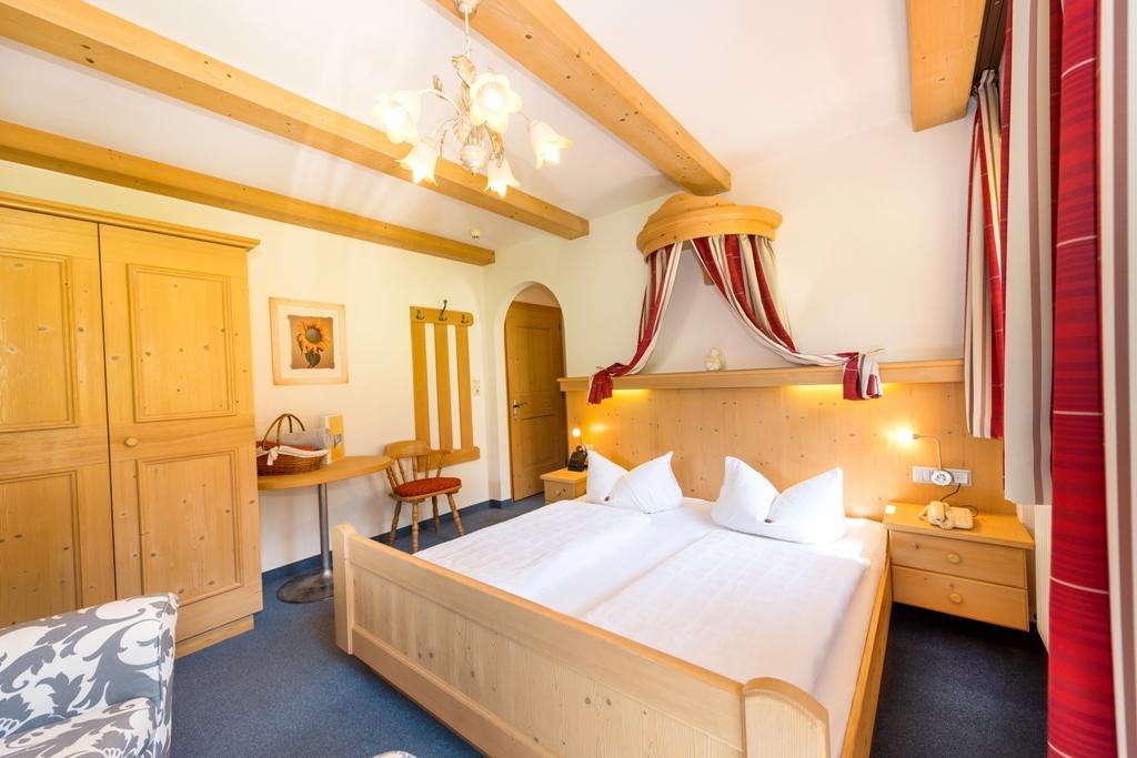 Hotel Landhaus Marchfeld Oberau Esterno foto